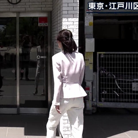 嶺百花_ワールドビジネスサテライト_20250508_GIF動画_001