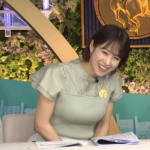 鷲見玲奈_みんなのKEIBA_20250511_GIF動画_002