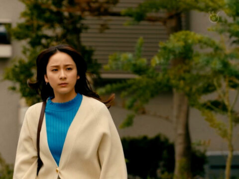 平祐奈_あなたを奪ったその日から 第8話_20250609_GIF動画_001