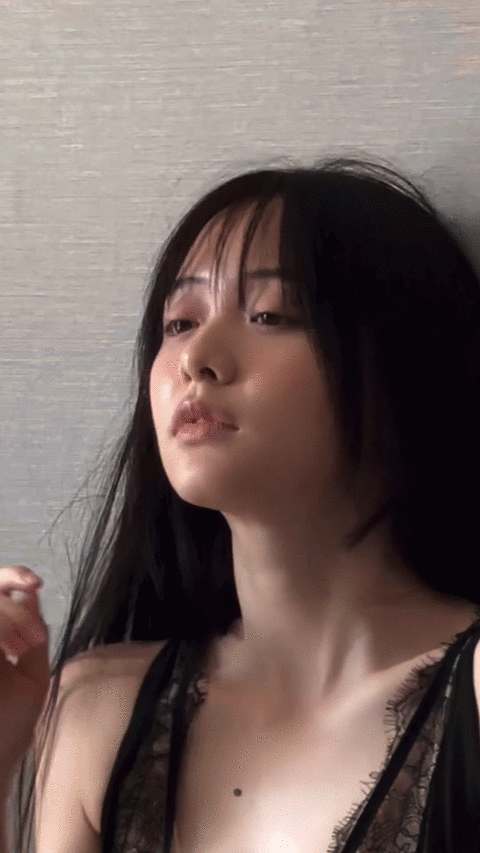 森香澄_公式Instagram_20240602_GIF動画_001